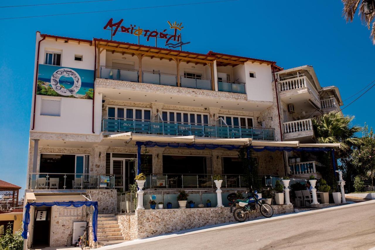 Das Maistrali 1 Sarti Exterior photo